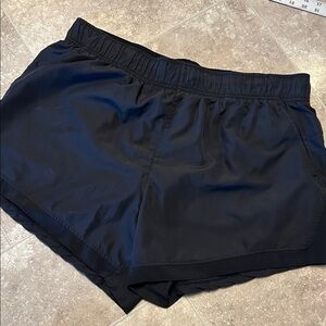 Black Women's Shorts 2x (20)
